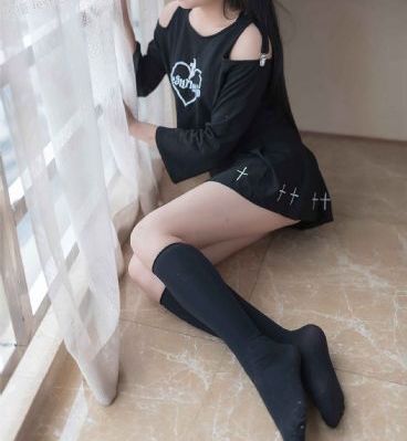 秘密恋情_日韩成人在线