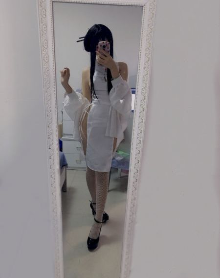 吸血鬼的拥抱_国产剧超清在线观看