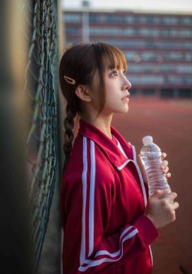 小女孩儿们_720完整视频观看