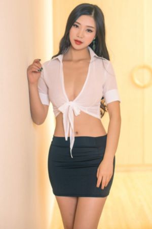 交换年轻漂亮少妇_4K全集免费观看