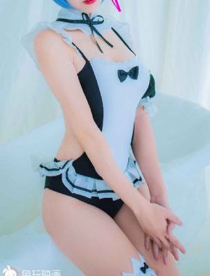 浴室里强摁做开腿呻吟的漫画图片_国产剧电影在线看