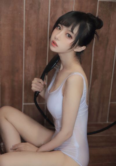 吸血鬼的拥抱_国产剧超清在线观看